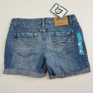 Desire Girls Size 7 Distressed Cuffed Denim Shorts Blue "by 10 W Apparel"‎